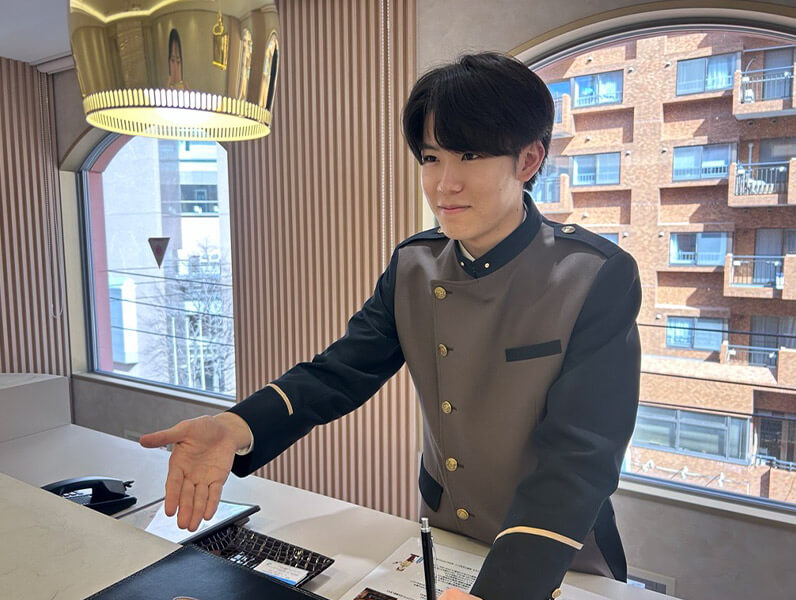 ホテルコンシェルジュ